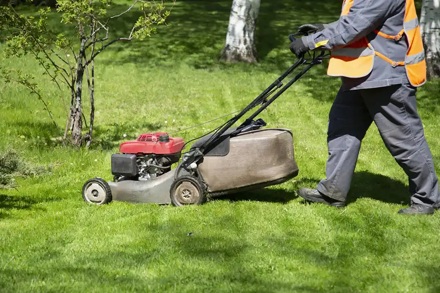 Reliable Lawn Mowing in Pompano Beach, FL